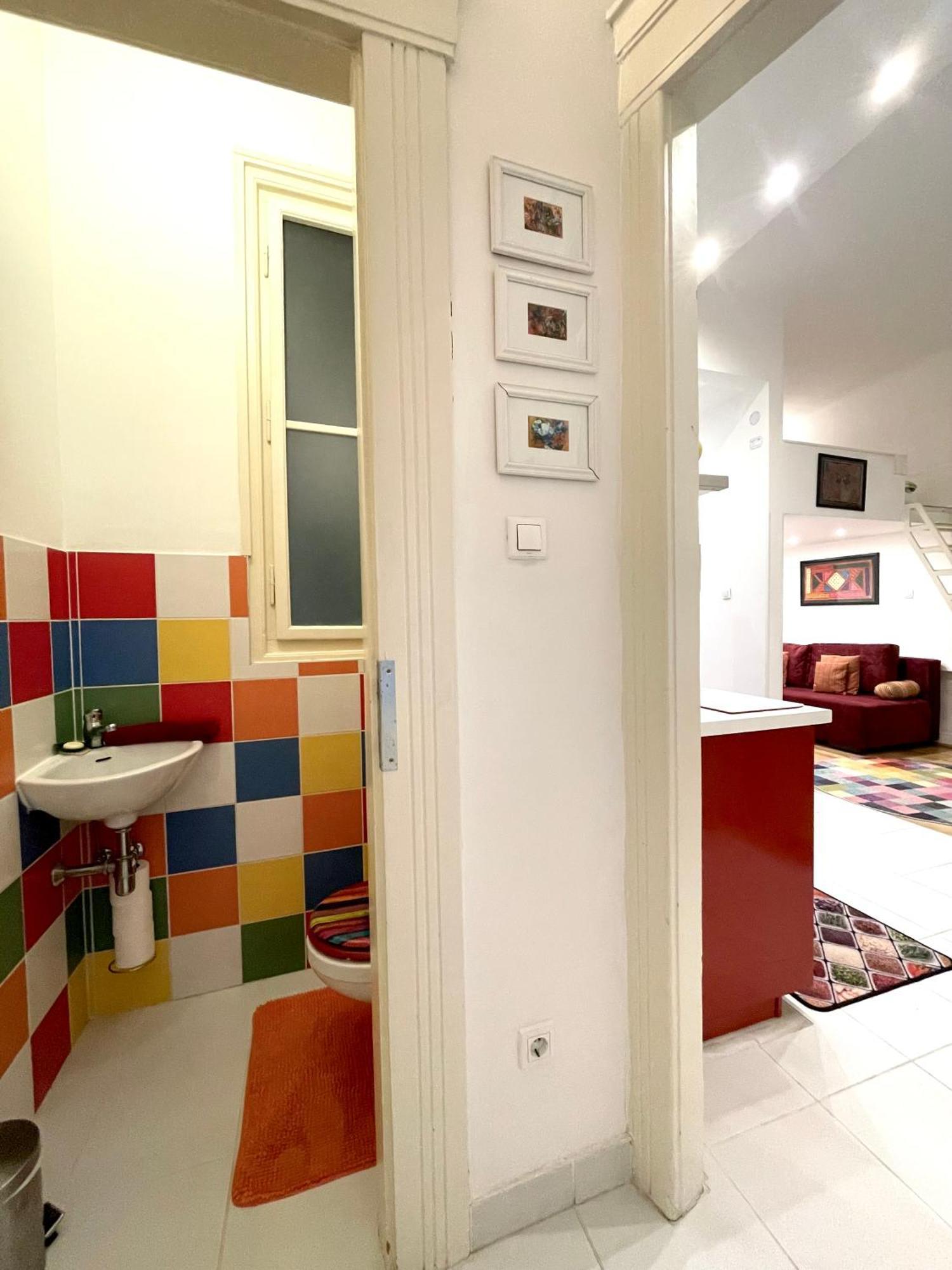 Rainbow Pearl Apartment At St Stephen' S Basilica Budapest Kültér fotó