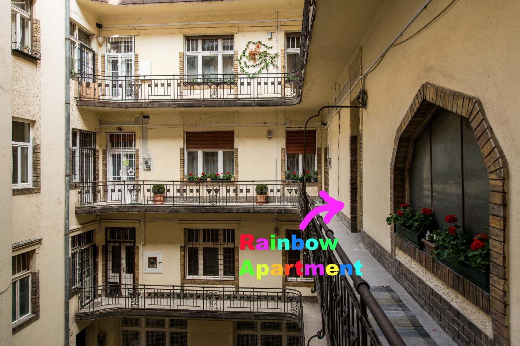 Rainbow Pearl Apartment At St Stephen' S Basilica Budapest Kültér fotó